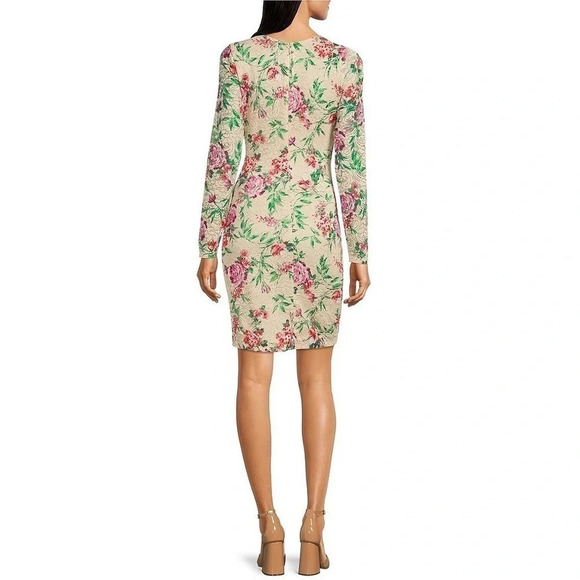 Guess SZ 14 Printed lace Sheath silhouette 
V-neckline, long sheer lace sleeves - Picture 3 of 15